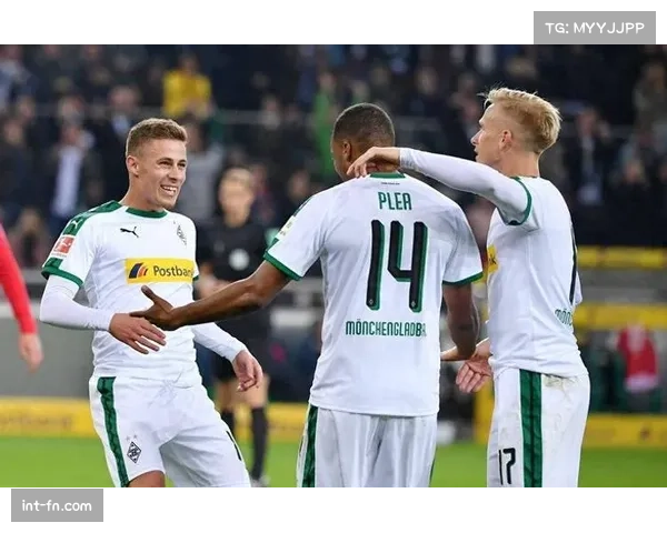 门兴主帅赛后痛批球队表现称红牌成关键转折影响胜负走势