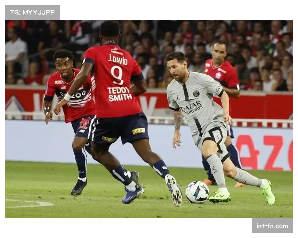 马特乌斯点评:拜仁实力强劲 巴黎圣日耳曼非胜算热门 马特乌斯点评:拜仁实力强劲 巴黎圣日耳曼非胜算热门